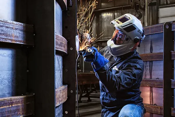 راهنمای خرید لباس کار نسوز