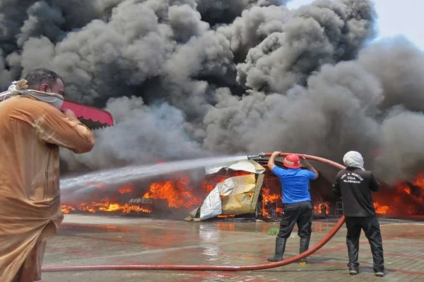 بررسی حادثه آتشسوزی اخیر آبادان